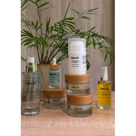 Routine complète de cosmétiques pour peaux mixtes à grasse, régule l'excès de sébum et hydrate en douceur. Fabriqué dans le Nord