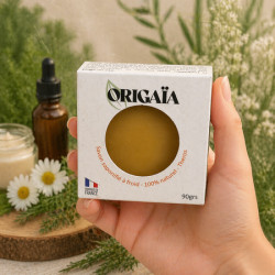 Savon à la coco et au monoï, naturel et fabriqué en France. Parfum exotique et douceur pour une peau nourrie et hydratée