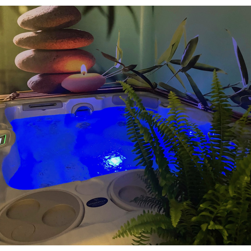 Profitez de notre jacuzzi et hammam pour une expérience de bien-être totale, détente et relaxation dans le Nord de la France